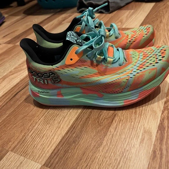 ASICS Vibrant Athletic Sneakers - Green and Orange - Picture 2 of 6